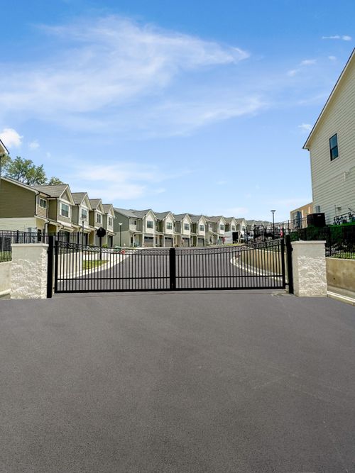 35-1034 Noble Loop, Nashville, TN, 37211-3488 | Card Image
