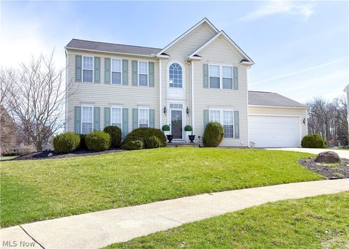 5236 Giacomo Ct Nw, Canton, OH, 44709-4864 | Card Image