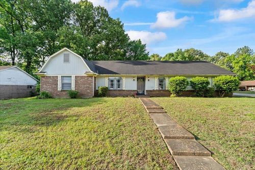 5207 Bruton Ave, Memphis, TN, 38135-8207 | Card Image