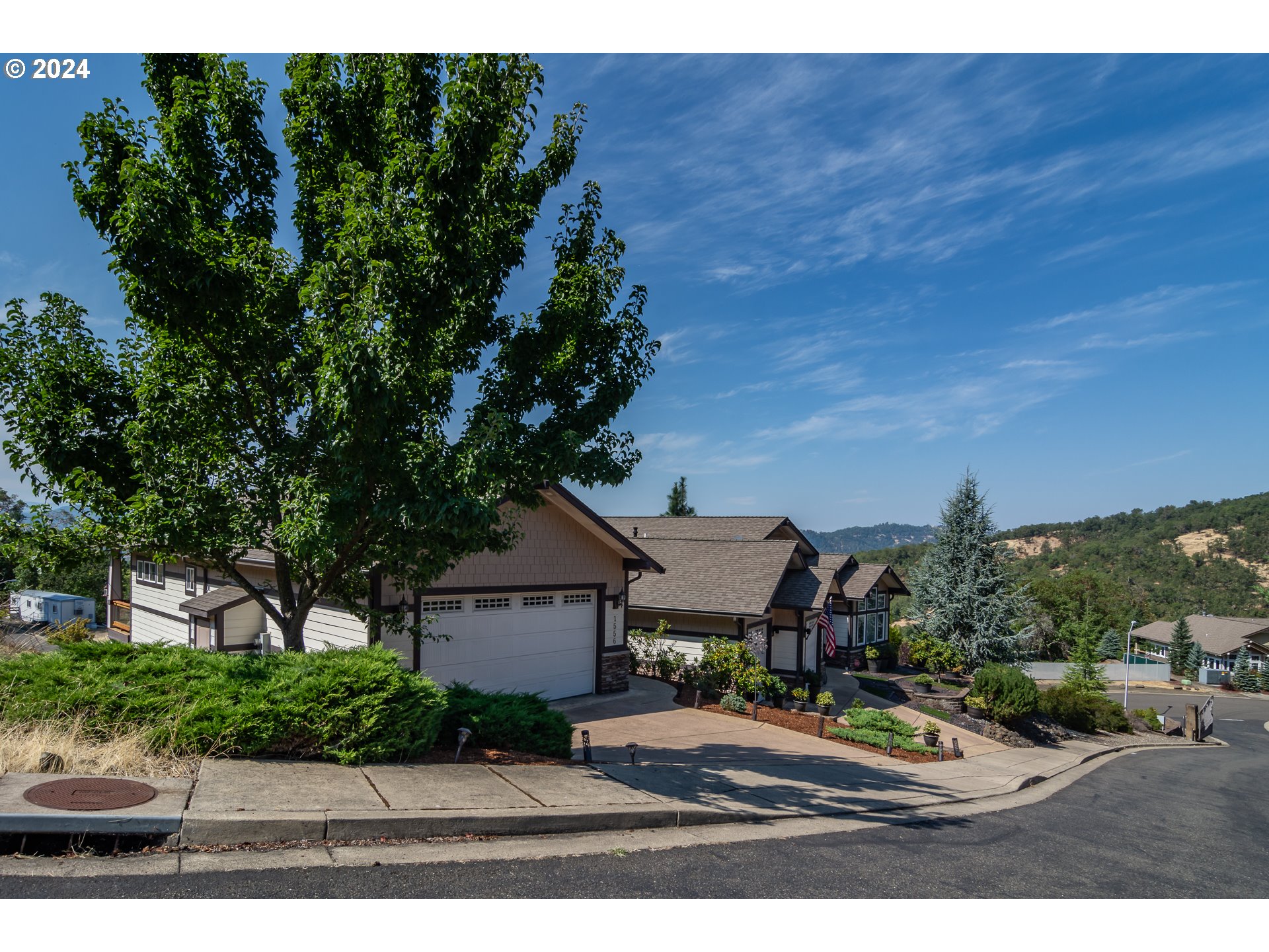 Kennedy Loop Dr, Roseburg, OR 97470