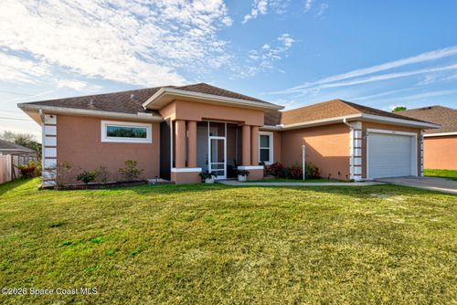 462 Gancedo St Sw, PALM BAY, FL, 32908-1270 | Card Image