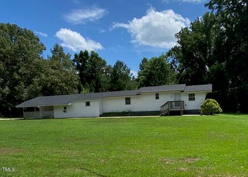 127 Dowtin St, Warrenton, NC, 27589-2107 | Card Image
