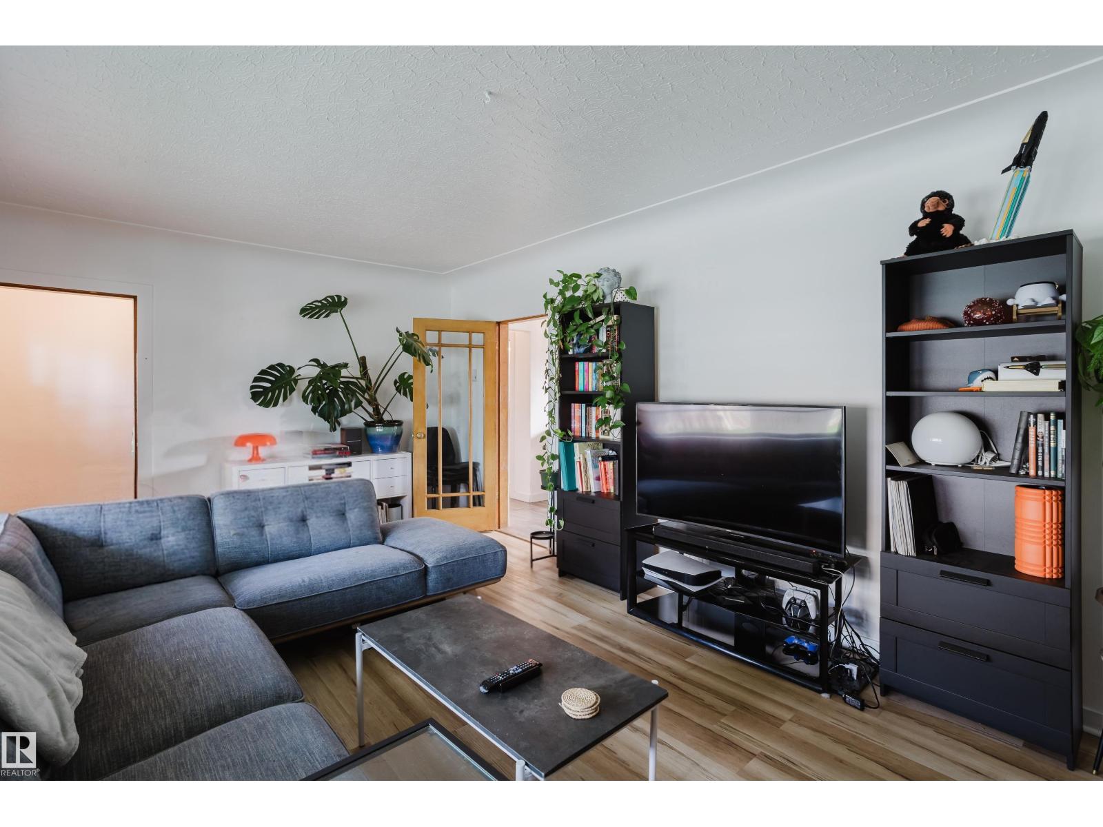 Residential in Edmonton 4