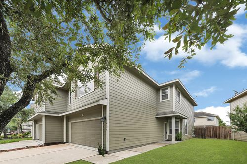 6215 Stoney Creek Dr, Pasadena, TX, 77503-1117 | Card Image