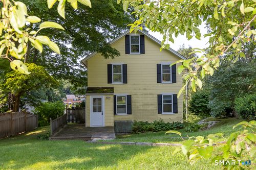 49 Essex St, Deep River, CT, 06417-1935 | Card Image