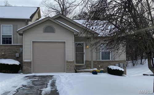 2300 Willows Ct, Washington, MO, 63090-5540 | Card Image