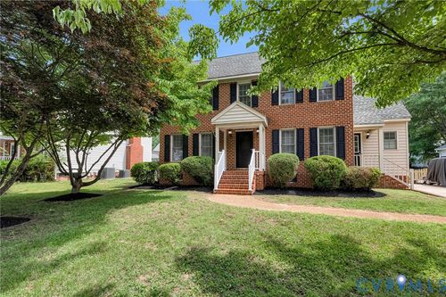 9160 Graff Ct, Mechanicsville, VA, 23116-2692 | Card Image