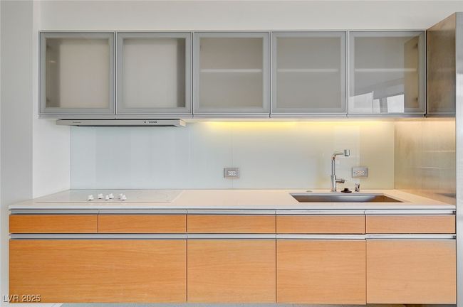 UNIT-1412 - 3722 Las Vegas Blvd S, Condo with 1 bedrooms, 1 bathrooms and null parking in Las Vegas NV | Image 12