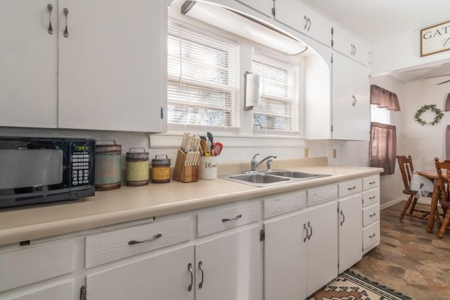 317W1ststMillerMO(6of28) | Image 10