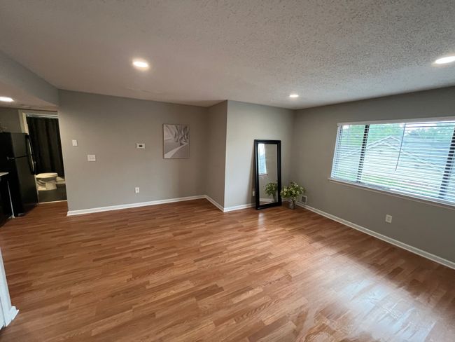 APT-7 - 2639 Columbia Rd, Condo with 1 bedrooms, 1 bathrooms and null parking in Berkley MI | Image 6