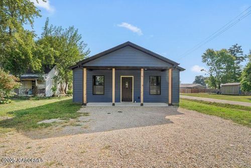 210 Oak St, AUXVASSE, MO, 65231-2213 | Card Image