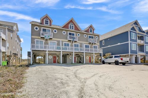 3870 Island Dr, N Topsail Beach, NC, 28460-8208 | Card Image