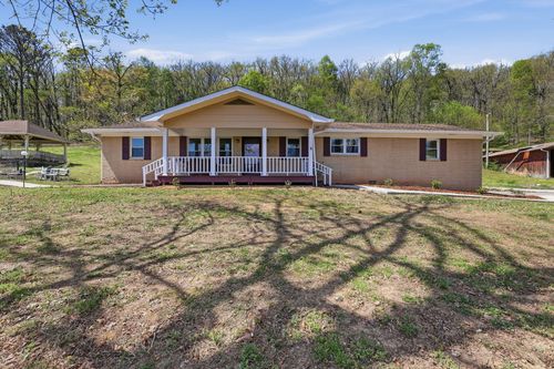 662 Red Hill Valley Rd Se, Cleveland, TN, 37323-9182 | Card Image