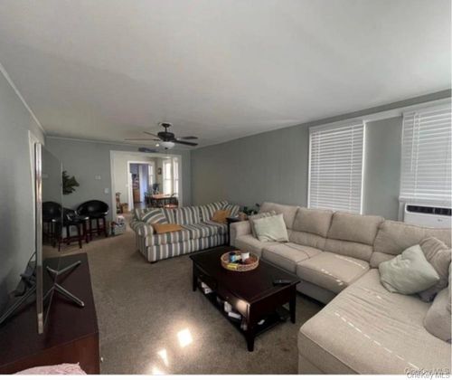 43 Kentucky St, Long Beach, NY, 11561-1211 | Card Image