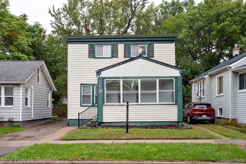 455 E Lewiston Ave, Ferndale, MI, 48220-1379 | Card Image