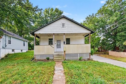 8914 Ramona Ave, Saint Louis, MO, 63121-4019 | Card Image