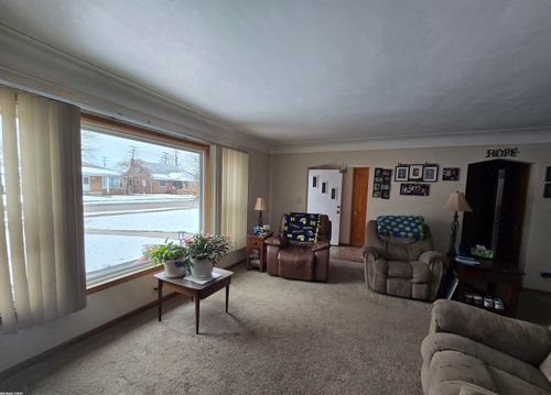 26731 Parkington St, Roseville, MI, 48066-3332 | Card Image