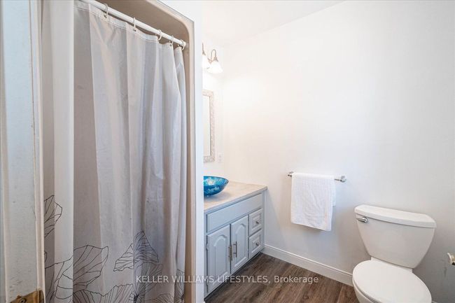 2752 Longwoods Rd, House other with 3 bedrooms, 3 bathrooms and 5 parking in Glencoe ON | Image 14