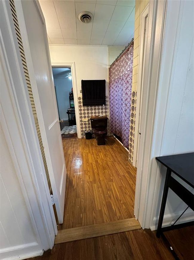 Main Home | Image 27