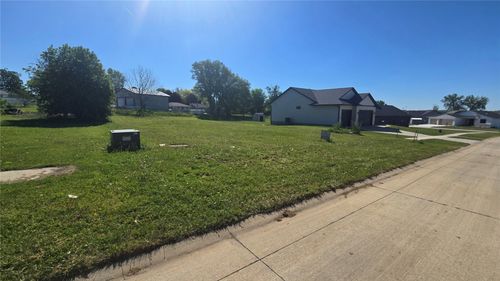 lot-12-820 Rogers Ln, Center Point, IA, 52213-9250 | Card Image