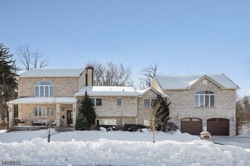 21 Sandra Cir, Westfield, NJ, 07090-1114 | Card Image