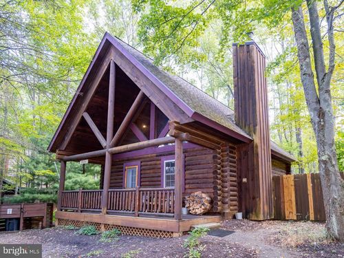 7-50 Village Dr, OAKLAND, MD, 21550 | Card Image