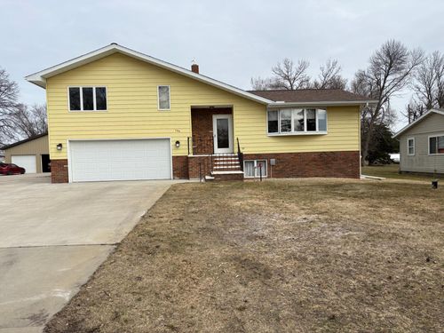 106 4th St N, Hoffman, MN, 56339-4014 | Card Image