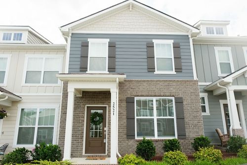2521 Drumwright Way, Columbia, TN, 38401-3789 | Card Image