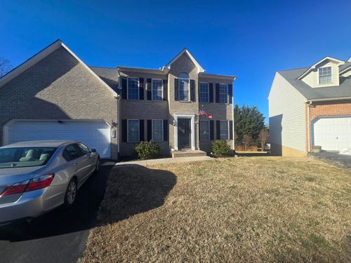 221 Minnie Bell Ln, Vinton, VA, 24179-2224 | Card Image