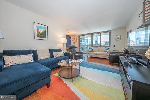 apt-2703-1919 Chestnut St, PHILADELPHIA, PA, 19103-3449 | Card Image