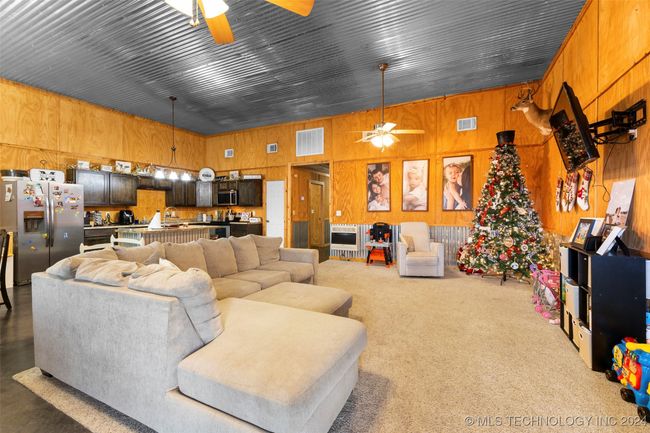 7011 Robinson Rd, House other with 2 bedrooms, 1 bathrooms and null parking in Caddo OK | Image 10