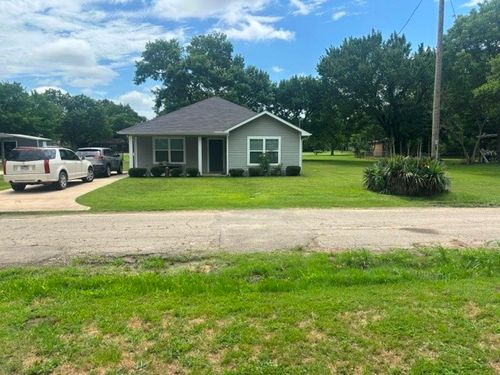 311 Depot St, Cumby, TX, 75433-2612 | Card Image