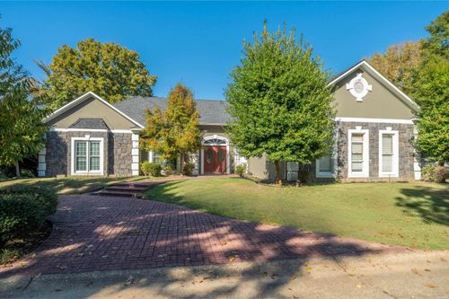 220 Osprey Dr, Hot Springs, AR, 71913-8503 | Card Image