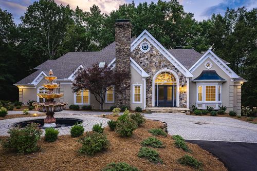 250 W Laurel Ave, Mc Minnville, TN, 37110-3657 | Card Image