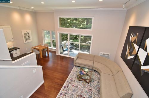 2067 Ascot Dr, Moraga, CA, 94556-2265 | Card Image