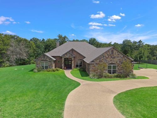 4698 River Valley Dr, Bryan, TX, 77808-2297 | Card Image
