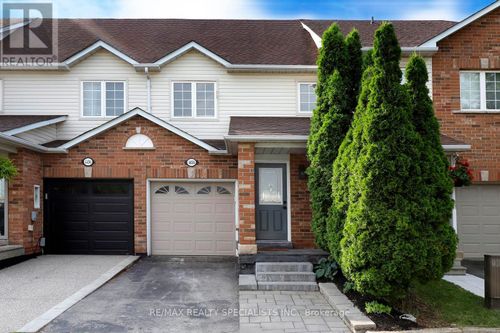 4434 Fairview St, Burlington, ON, L7L6S7 | Card Image