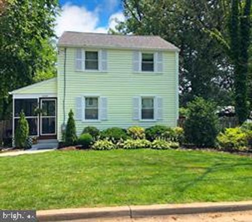9525 49th Ave, COLLEGE PARK, MD, 20740-1615 | Card Image