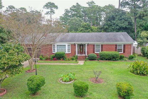 4417 Gannon Rd, Portsmouth, VA, 23703-4830 | Card Image