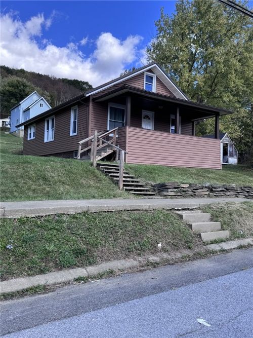 47 Edson St, Eldred, PA, 16731-4633 | Card Image