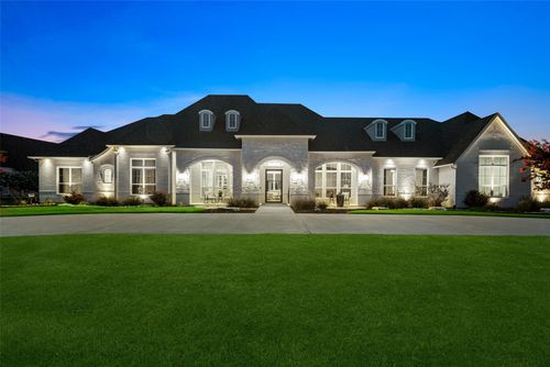 701 Inverness Ln, Lucas, TX, 75002-8864 | Card Image
