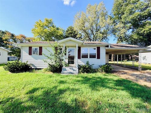 705 Sand Rd, Advance, MO, 63730-8035 | Card Image