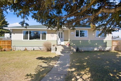 5601 51 St, Olds, AB, T4H1H9 | Card Image
