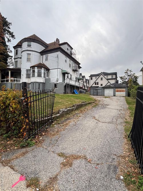 57 W 2nd St, Mount Vernon, NY, 10550-3002 | Card Image