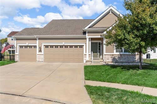 223 Montrose Ct, O Fallon, MO, 63368-7726 | Card Image