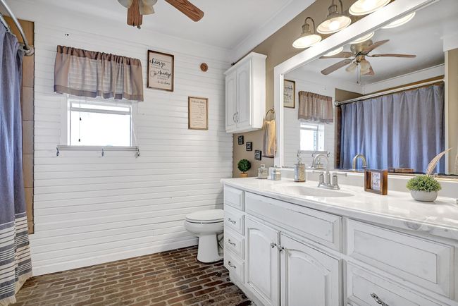 6720 Kacal Rd, House other with 4 bedrooms, 2 bathrooms and 2 parking in Beasley TX | Image 19