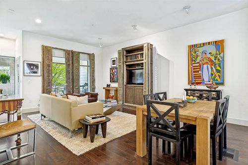 33-4111 Newton Avenue, Dallas, TX, 75219 | Card Image