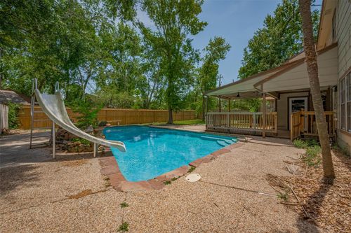 15509 Lakeview Dr, Jersey Village, TX, 77040-1336 | Card Image