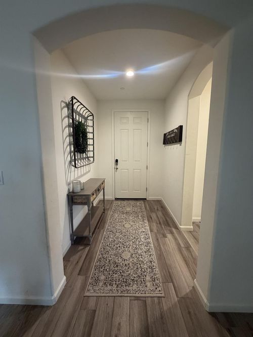 2454 Hudson St, Kingsburg, CA, 93631-1839 | Card Image