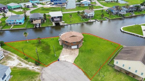 174 Sand Shoals Rd, Freeport, TX, 77541-7909 | Card Image